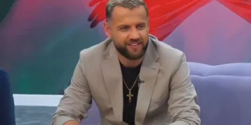 “Përballë ke për të thënë më fal prapë!”- Plas keq mes Luizit dhe Anaidit