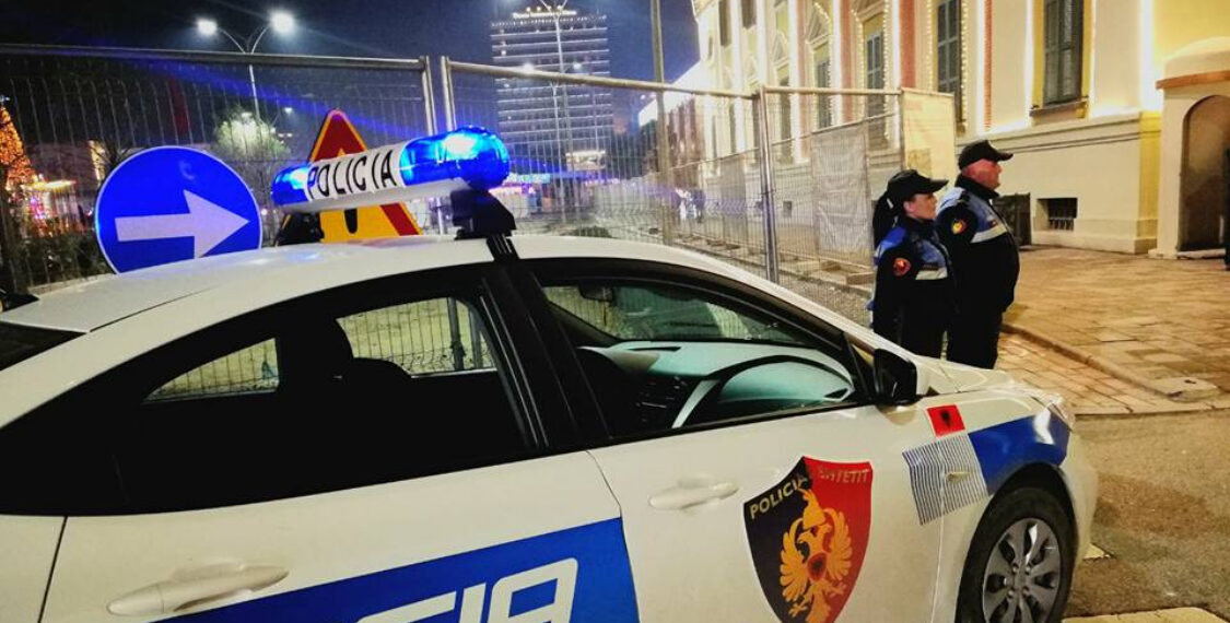 “Keni një gjobë”: Policia paralajmëron të mos hapni këtë mesazh nëse ju vjen në celular