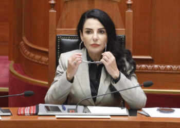 Gjykata Kushtetuese shqyrton sot çështjen e pezullimit të Ballukut