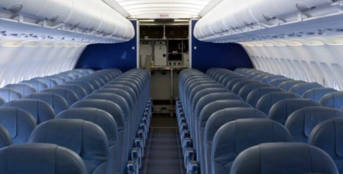 Cilat janë sediljet më të sigurta të avionit në rastin e një aksidenti