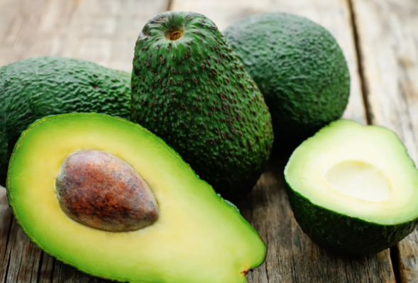 7 Health Benefits of Eating Avocados