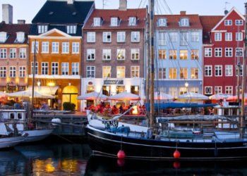 The happiest city in the world welcomes people who are unhappy with their jobs