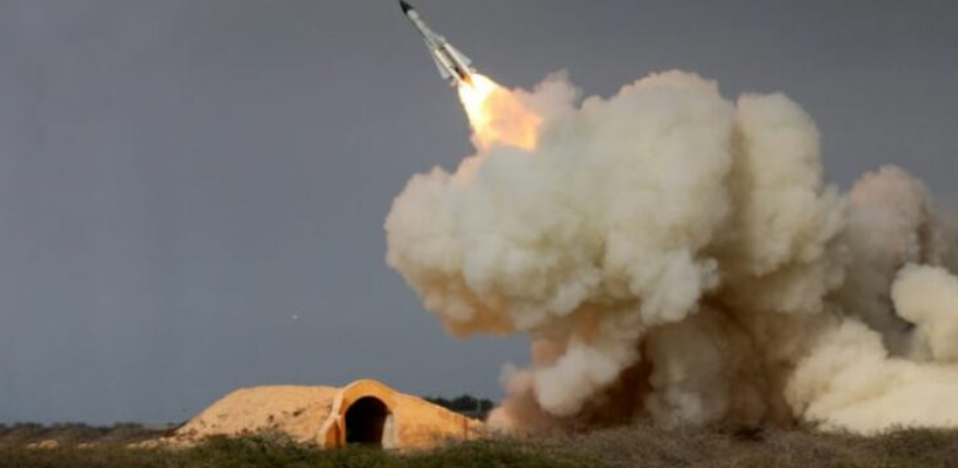 Irani tregon sa mund të zgjasë lufta kundër SHBA dhe Izraelit