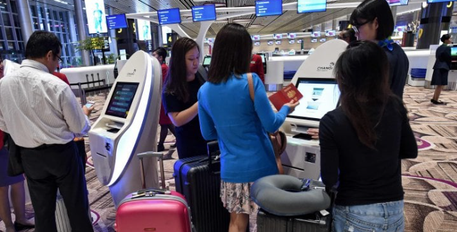 Lini pasaportat në shtëpi, ky aeroport bëhet i pari në botë ku lëvizet pa mjet identifikimi