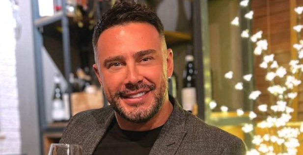 Robert Berisha shihet prane ish-banores se Big Brother VIP